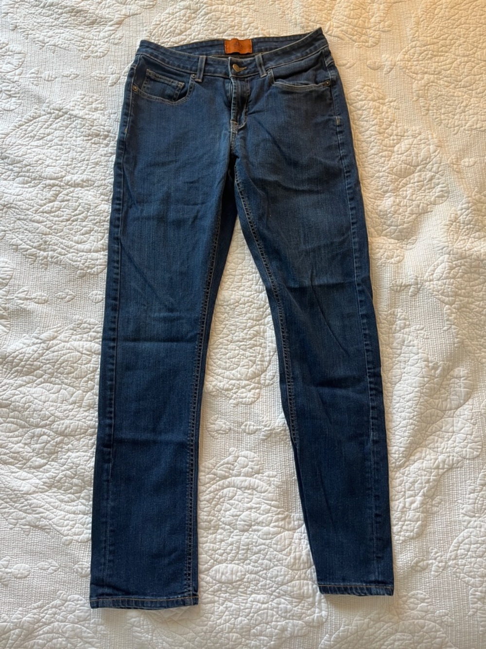 Classic Men's Dark Blue Stretch Jeans